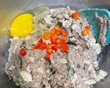 Foto langkah ke 3 dari resep Tahu Isi Daging Giling.