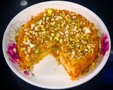 Hình bước làm 8 của món Knafeh - Bánh ngọt Trung Đông