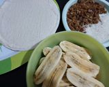 Foto langkah ke 1 dari resep Filipino Turon (Banana Lumpia).