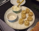 Foto del paso 1 de la receta: Blinis con salmón escocés y salsa de nata doble con vodka