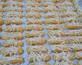 Foto langkah ke 2 dari resep Kaastengel Crunchy.
