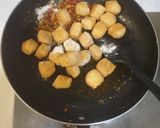 Foto langkah ke 4 dari resep Tahu Cabe Garam.