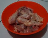 Foto langkah ke 1 dari resep Opor Ayam Campur Tempe Kentang.