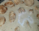 Foto del paso 8 de la receta: Solomillo en salsa de champiñones con tropezones