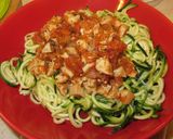 Cukkinispagetti tejszínes csirkemellel recept fázis 8 fotója