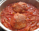 Foto del paso 7 de la receta: Albondigón de aguja de cerdo con tomate