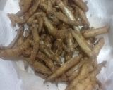 Foto del paso 8 de la receta: Langostinos al ajillo, apio, perejil y manzana, rabas y cornalitos