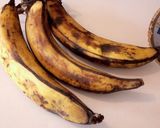 A picture of step 3 of Fried plantain with white rice and stew.