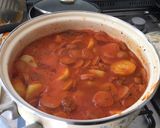 Foto del paso 3 de la receta: Salchichas con chorizo y papas