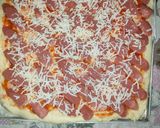 Foto langkah ke 7 dari resep Pizza homemade.