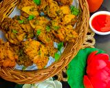 कुरकुरे आलू प्याज के पकौड़े (फटाफट) रेसिपी चरण 8 फोटो