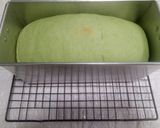 Foto langkah ke 5 dari resep Roti Tawar Pandan.