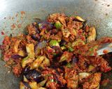 Foto langkah ke 8 dari resep Terong Balado Pedas.