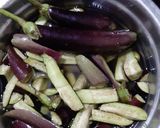 A picture of step 1 of Badnekayi gojju/Brinjal curry.