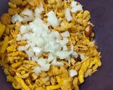 A picture of step 3 of Papad Roll 😋😋.