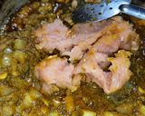 A picture of step 6 of Murgh Musallam.