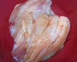 Foto del paso 1 de la receta: Filete de pescado horneado con aderezo