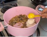 A picture of step 6 of Cream Of Mushroom Soup.