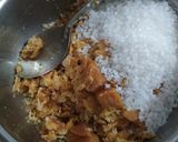 A picture of step 3 of Saunth/ Meethi Chutney.