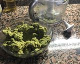 Foto del paso 2 de la receta: Pizza de brócoli y coliflor