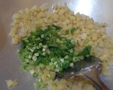 Foto langkah ke 3 dari resep Martabak Sayur Mini.