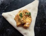 A picture of step 6 of Paneer tikka parcel.