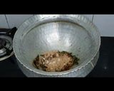 A picture of step 3 of Papad poha chivda.