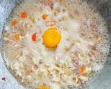 Foto langkah ke 4 dari resep Indomie Kuah Kornet.