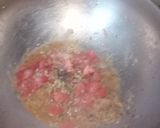 A picture of step 4 of Matar Mushroom pulao.