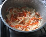 Foto del paso 2 de la receta: Salteado vegetales con milanesas de soja