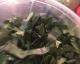 Foto del paso 1 de la receta: Ensalada de espinacas y trucha ahumada
