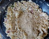 A picture of step 4 of Chibundiro Rice Balls.