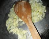 Foto langkah ke 5 dari resep Buncis siram bawang putih n sosis.