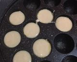 Foto langkah ke 3 dari resep Kue cubit sederhana.