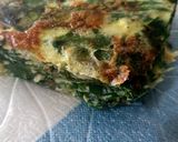 Foto del paso 2 de la receta: Tortilla de acelga, lomito y queso 🌿🥓🧀