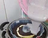 Foto langkah ke 8 dari resep Bolu Kukus Ketan Hitam Keju Lumer.