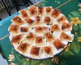 Une image de l'étape 8 de Canapés de saumon fumé,crème,aneth et tomates sur pain polaire.