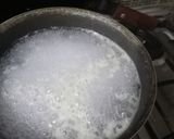 A picture of step 1 of Creamy cheese pasta in sauces.
