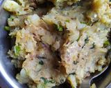 A picture of step 1 of Stuffed bread omelette without egg.
