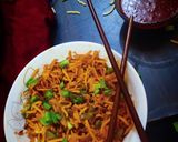 A picture of step 6 of Chinese Bhel.