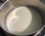 Une image de l'étape 2 de Flan « bonhomme » aux pêches de vigne.