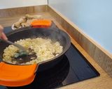 Foto del paso 2 de la receta: Pollo en salsa al estilo húngaro
