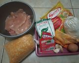 Foto langkah ke 1 dari resep Chicken Katsu Chrispy + Salad Segar ala HokB*n.