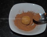 A picture of step 12 of Tiramisu truffles.