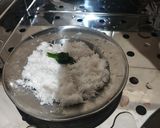 Foto langkah ke 5 dari resep Putu Bambu Daun Pisang.