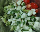 A picture of step 3 of Mix Veg Healthy salad.