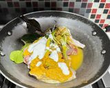 Foto langkah ke 2 dari resep Ayam Goreng Ungkep Bumbu Kuning Santan.