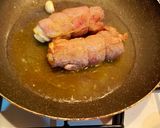 Foto del passaggio 7 della ricetta Involtini di carne farciti