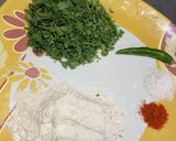 मेथी के पराठे(Methi ke parathe recipe in Hindi) रेसिपी चरण 1 फोटो
