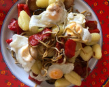 Foto del paso 7 de la receta: Ñoquis con verduras, gulas y huevos de codorniz